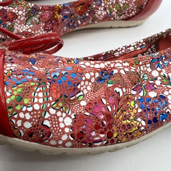 Sabrinas Ballet Flats Red Patent‎ Leather Cap Toe Spain Butterfly Bow 36 5.5-6 - Picture 6 of 13